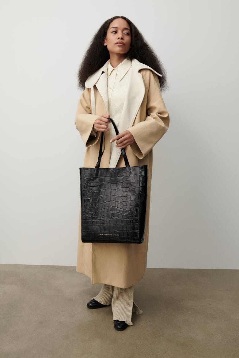 Tall Tote Bag “glossy black crocodile”
