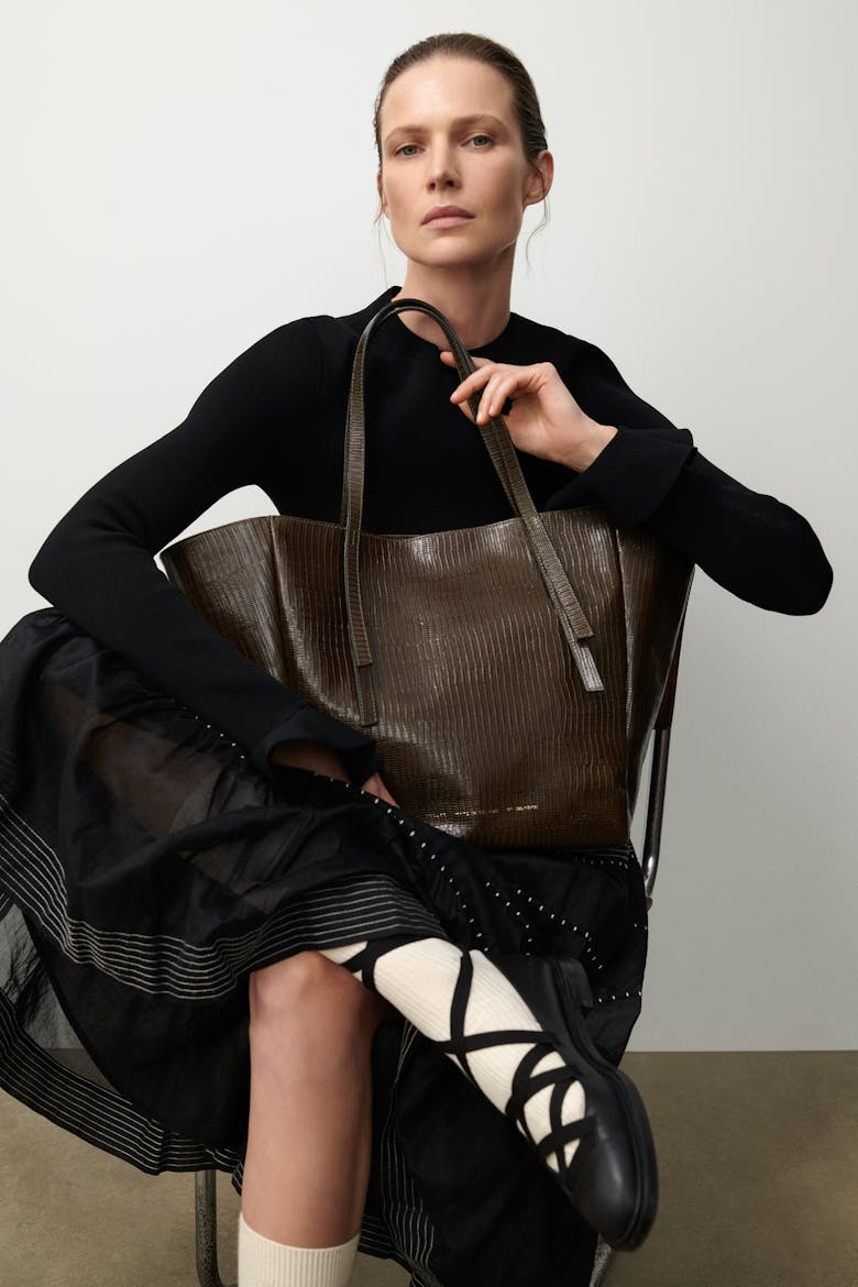 Tie Tote Bag “tobacco lizard”