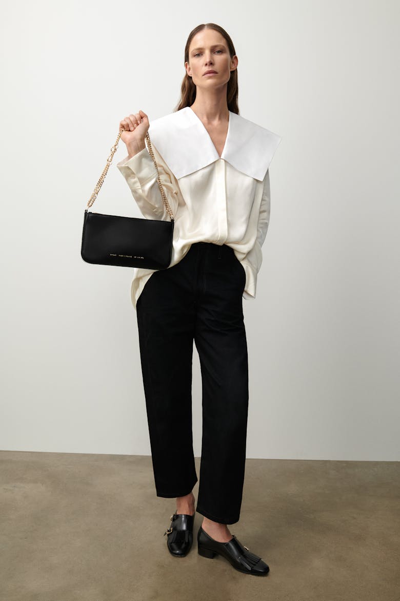 Underarm Bag “glossy black”