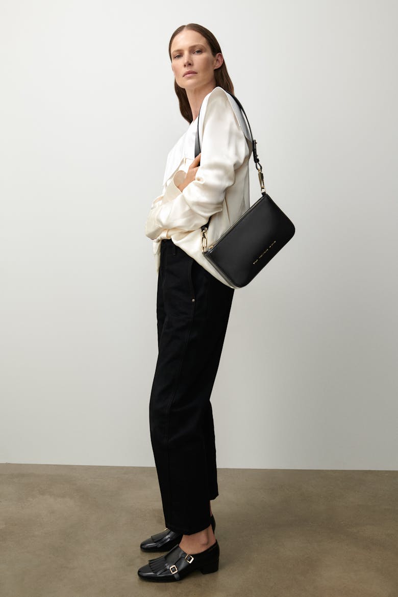 Underarm Bag “glossy black”