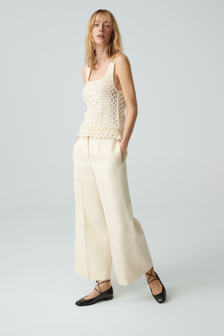 Ballet Flats with Leather Straps Black