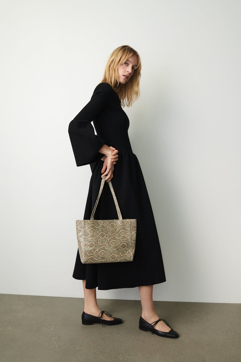 Classic Shopper Bag “beige python”