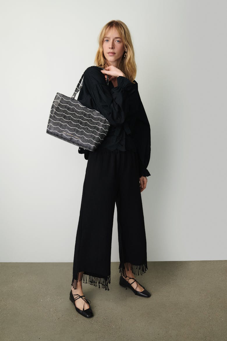 Classic Shopper Bag “black and white python”