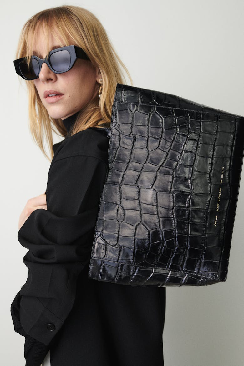 Classic Shopper Bag “glossy black crocodile”