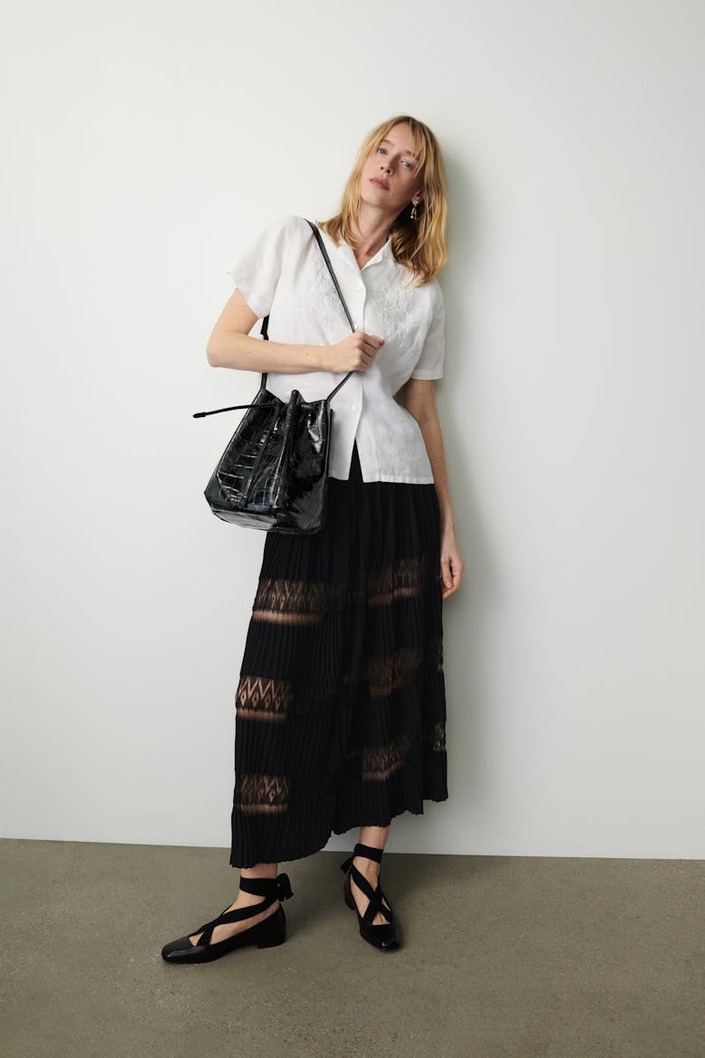 Medium Bucket Bag “glossy black crocodile”