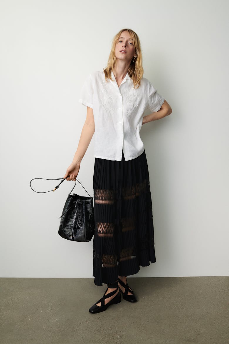 Medium Bucket Bag “glossy black crocodile”