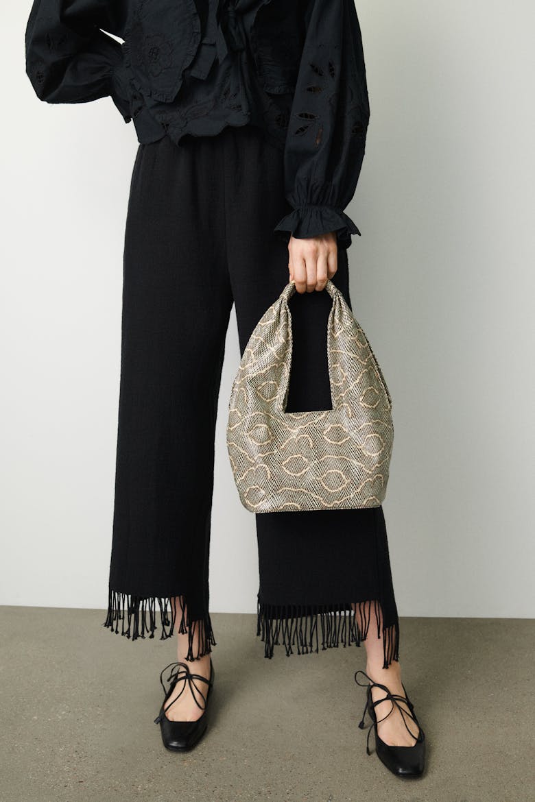 Small Hobo Bag “beige python”