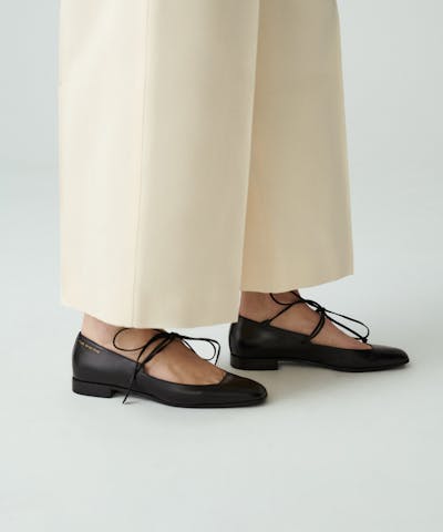 Ballet Flats with Leather Straps Black