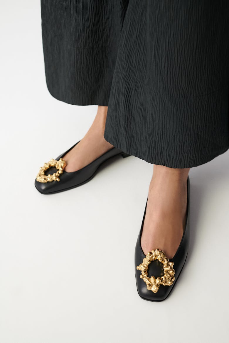 Ballet Flats with Decorative “Sękacz” Buckle