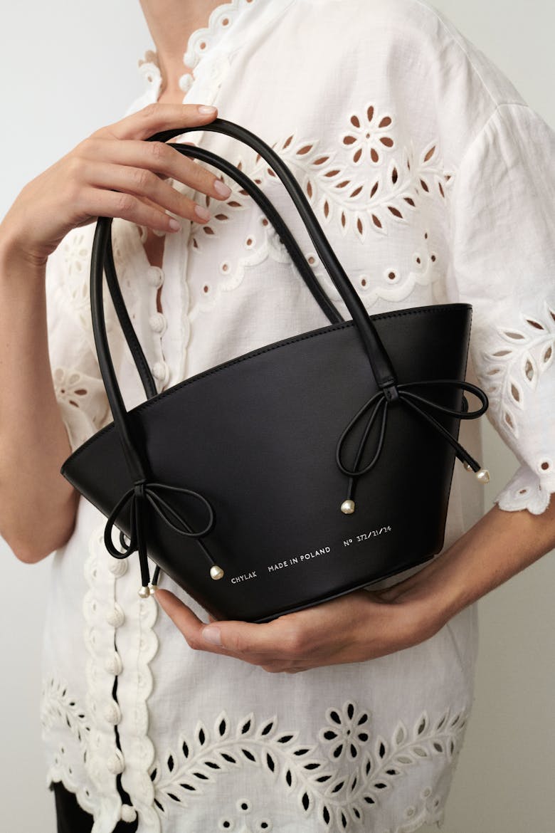 Mini Basket with Pearls Black