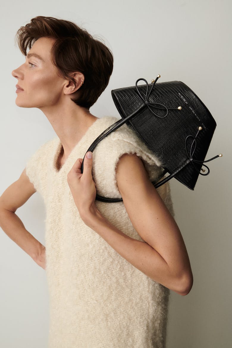 Mini Basket with Pearls “black lizard”