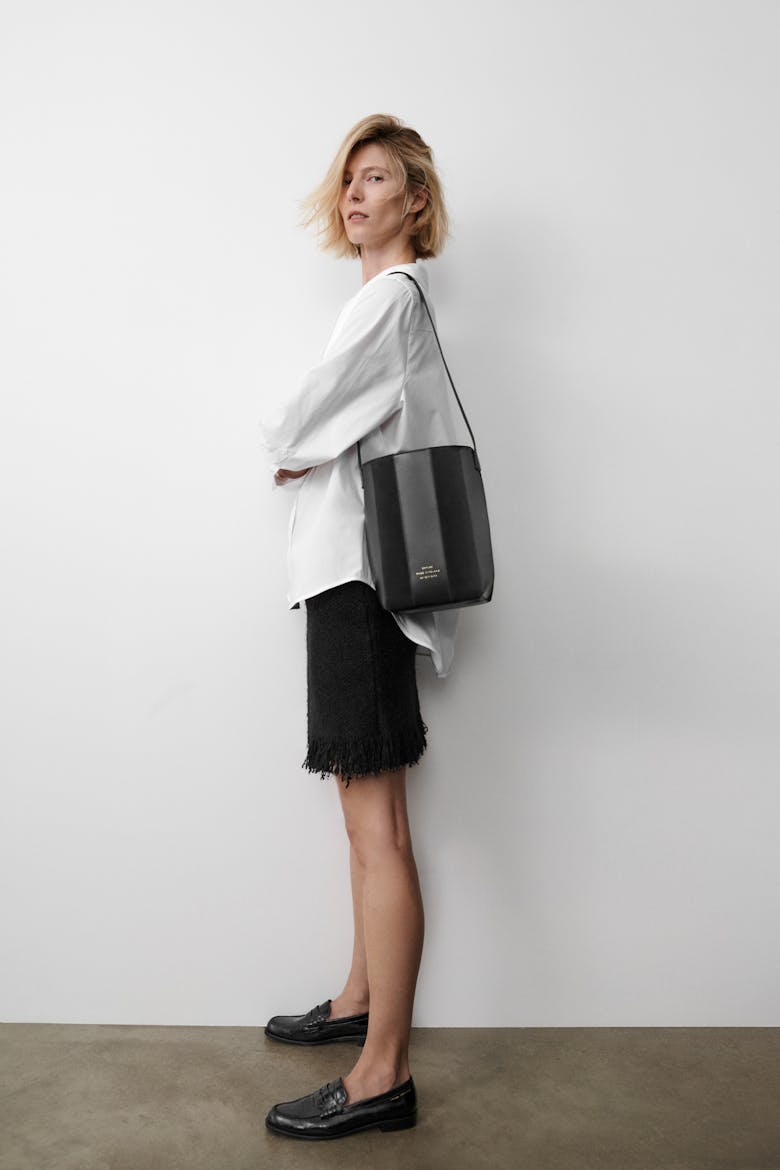 Patchwork Bucket Bag “black suede”