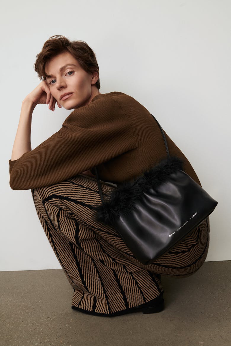 Ruched Bag with Feathers Black