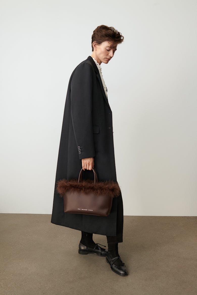 Shopper with Feathers Brown