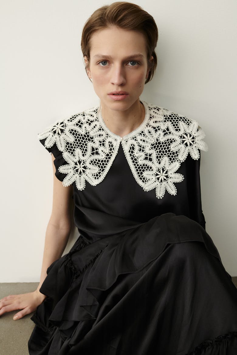 “Daisies” Collar