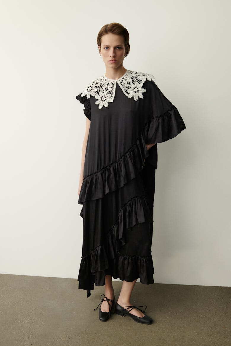 “Daisies” Collar