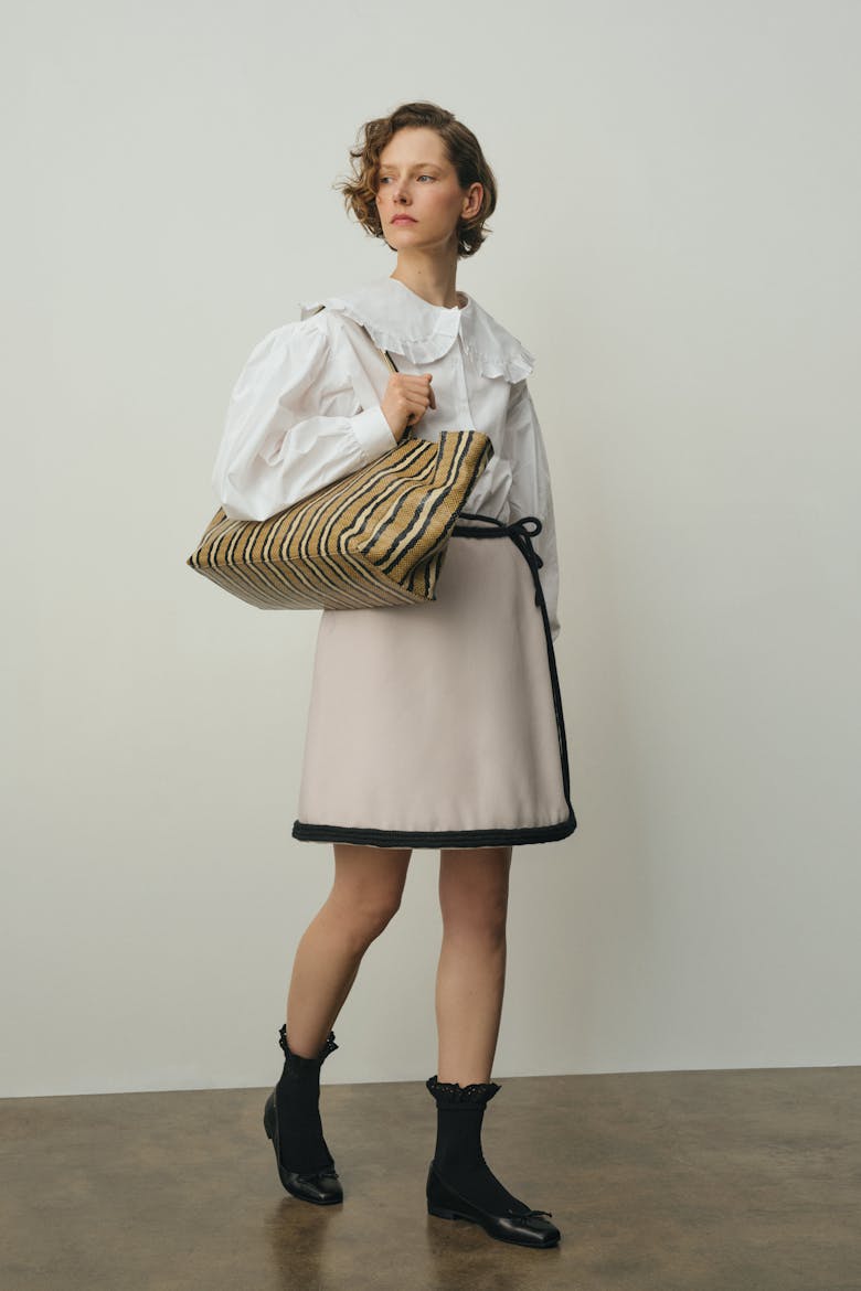 Oversize Tote “striped python”
