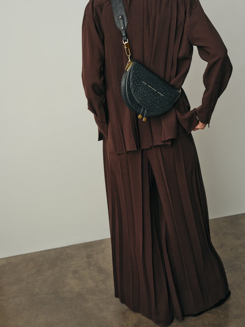 Saddle Bag “black ostrich”