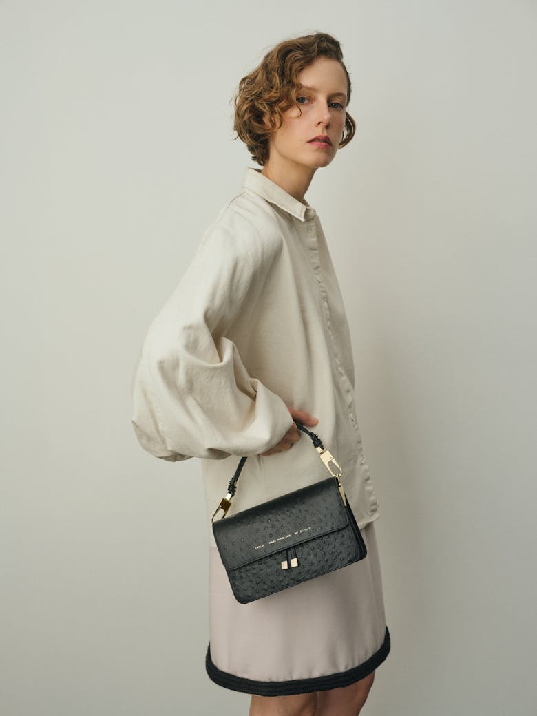 Shoulder Bag “black ostrich”