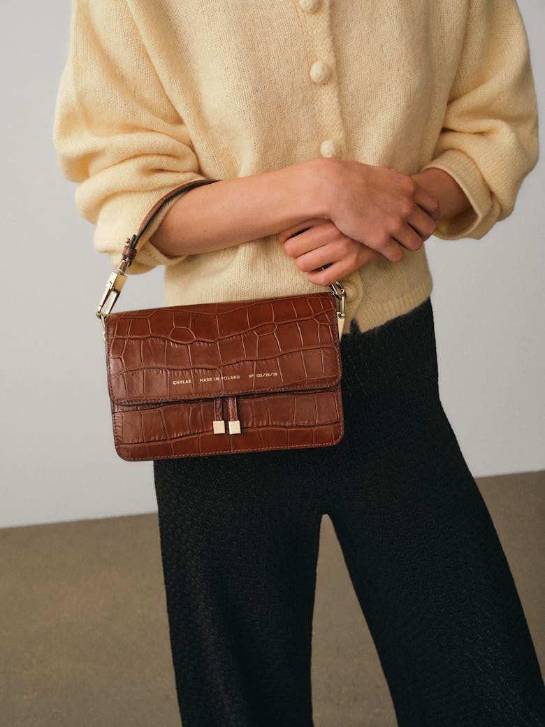 Shoulder Bag “glossy caramel crocodile”