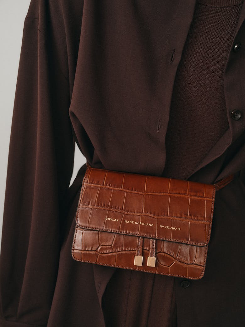 Mini Belt Bag “glossy caramel crocodile”