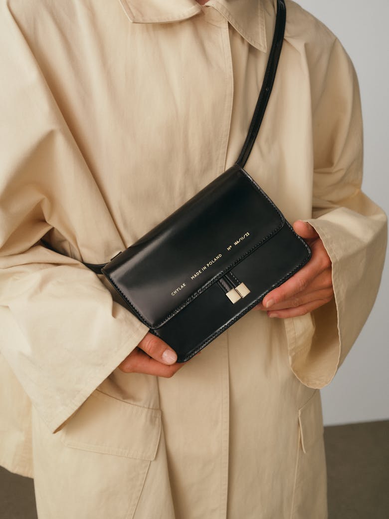 Mini Belt Bag “glossy black”