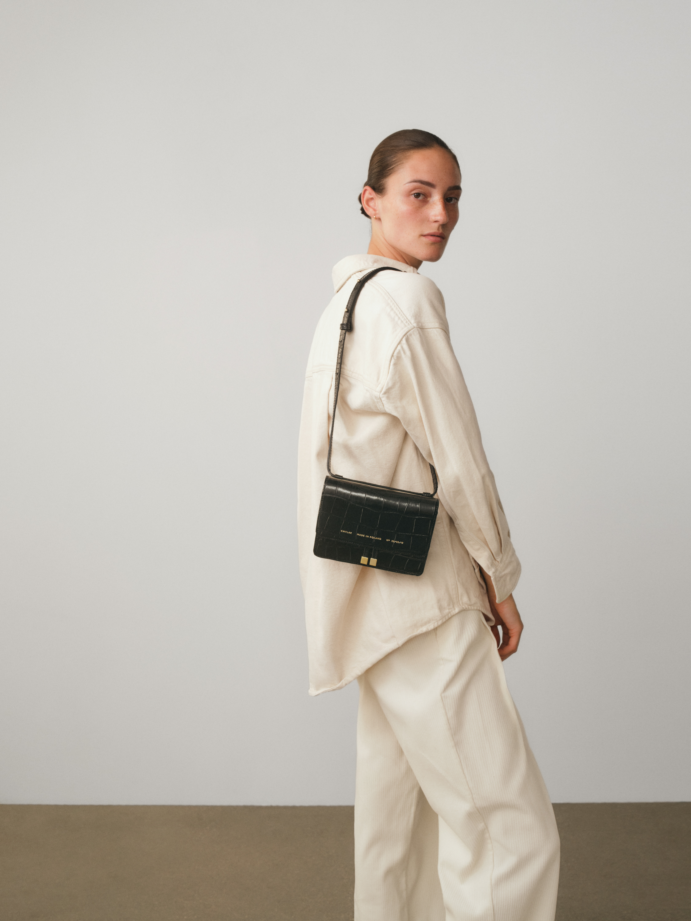 Mini Belt Bag “glossy black crocodile” - Chylak