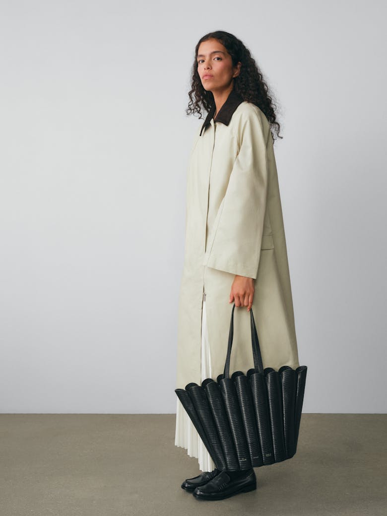 Oversize Shell Bag “black lizard”