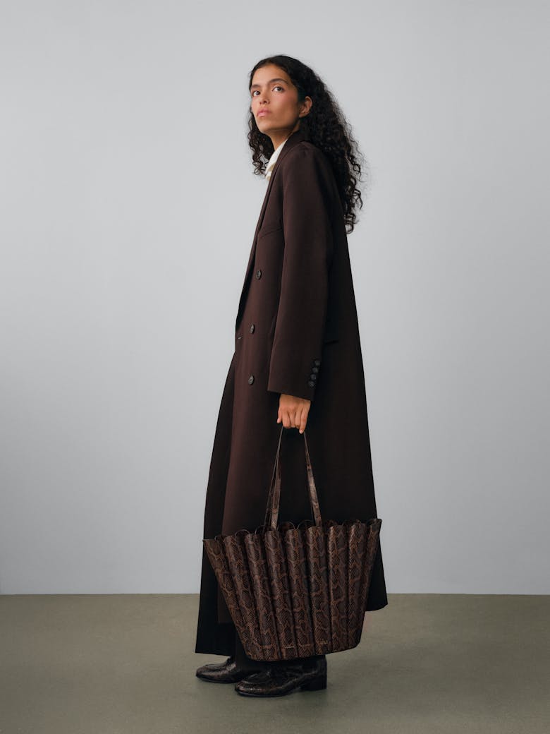 Oversize Shell Bag “brown python”