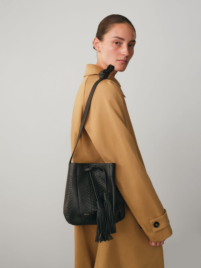 Small Bucket Bag “python”