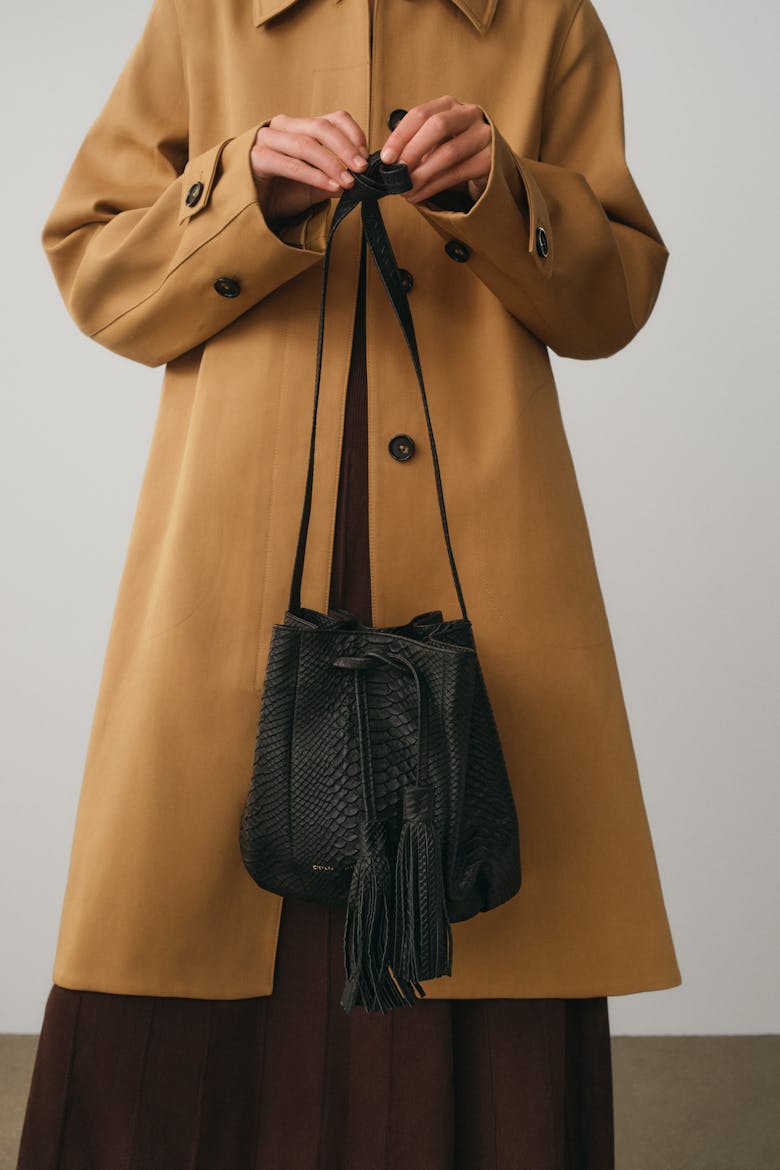 Small Bucket Bag “python”