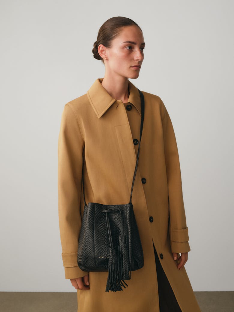 Small Bucket Bag “python”