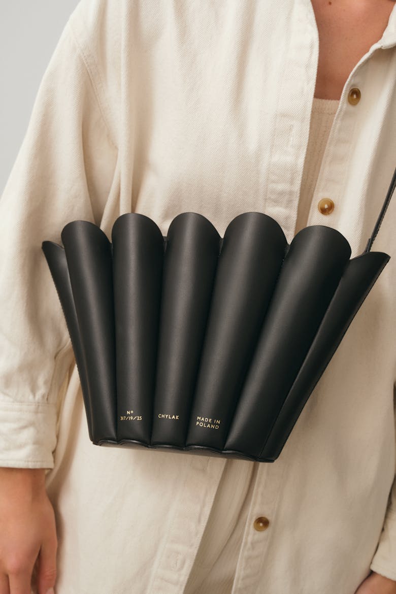 Small Shell Bag Black