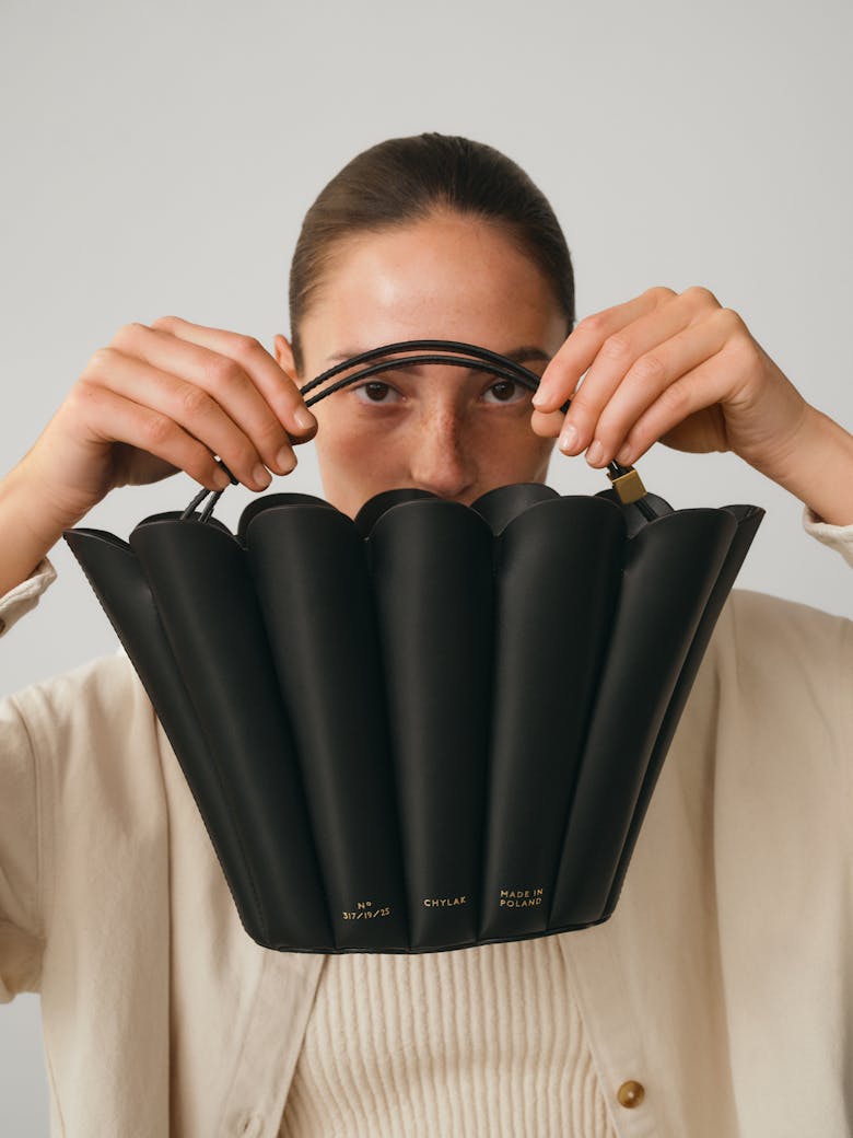 Small Shell Bag Black