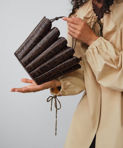 Small Shell Bag “brown python”