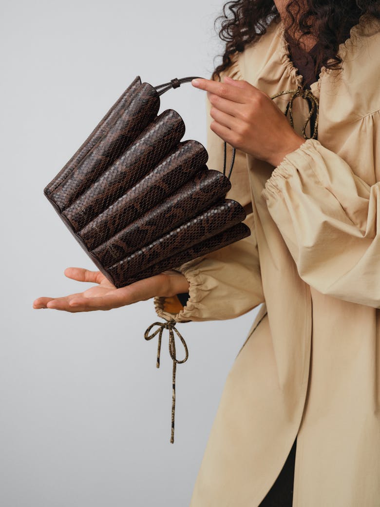 Small Shell Bag “brown python”