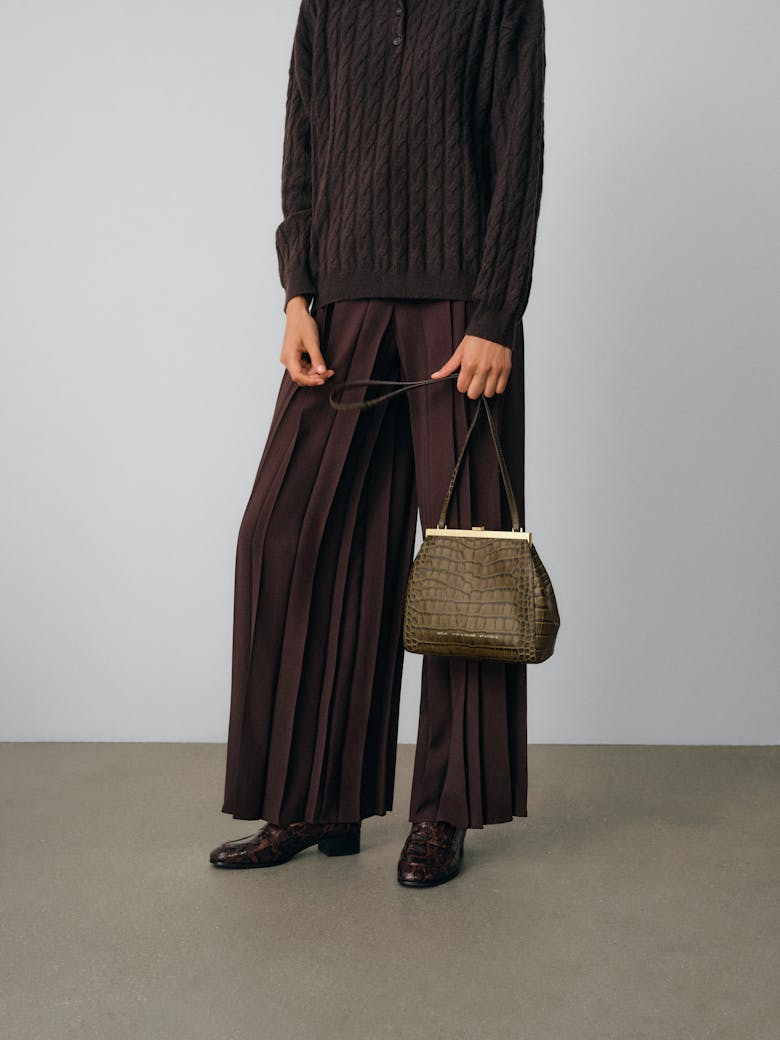 Tall “Vintage” Frame Bag “olive crocodile”