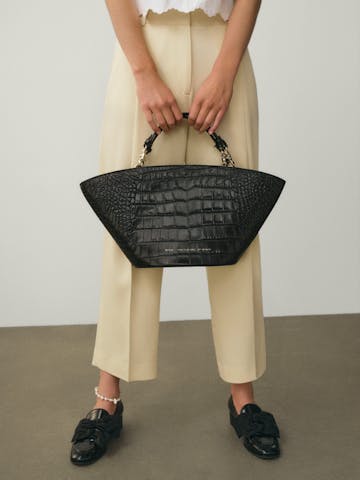 Big Basket Bag “glossy black crocodile”