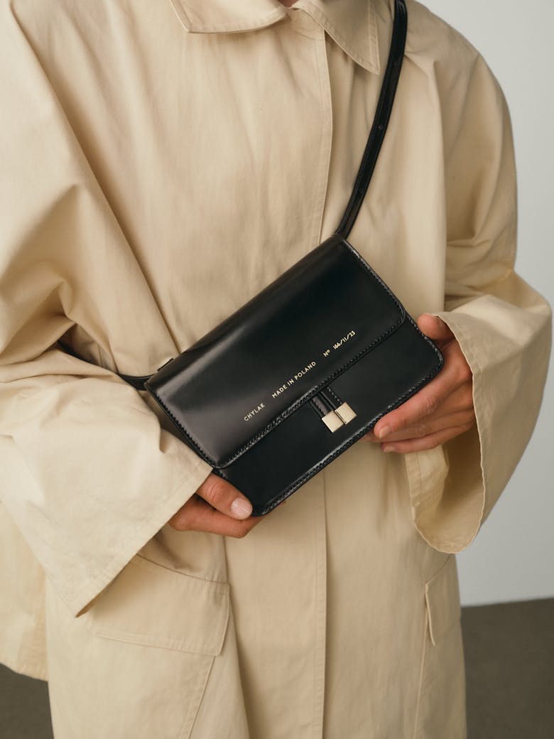 Mini Belt Bag “glossy black”