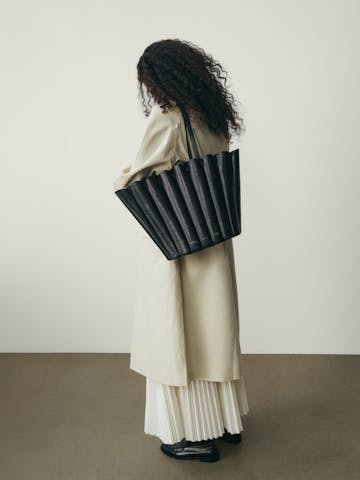 Oversize Shell Bag “black lizard”