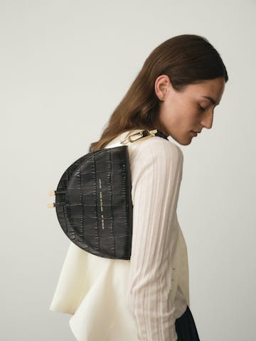 Saddle Bag “glossy black crocodile”