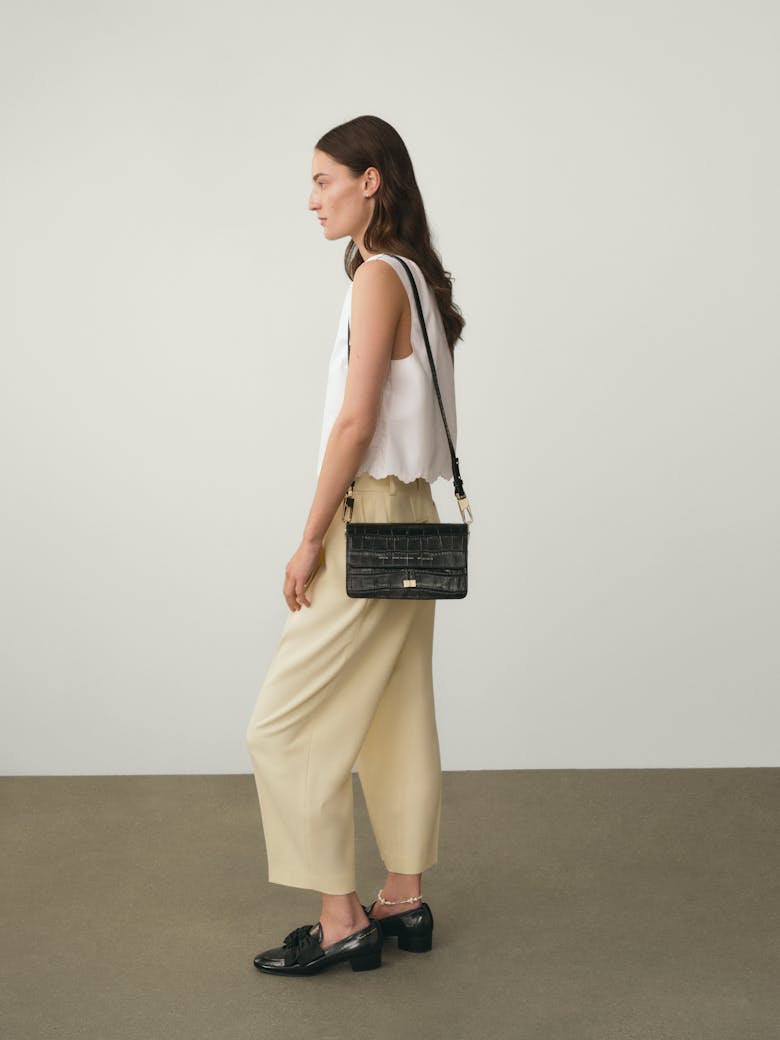 Shoulder Bag “glossy black crocodile” 