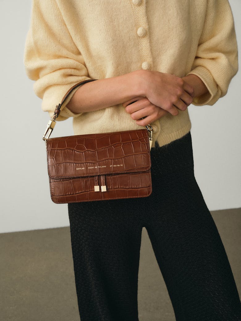 Shoulder Bag “glossy caramel crocodile”