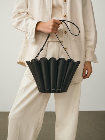 Small Shell Bag Black