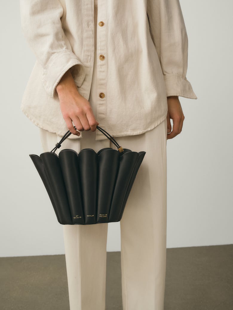 Small Shell Bag Black