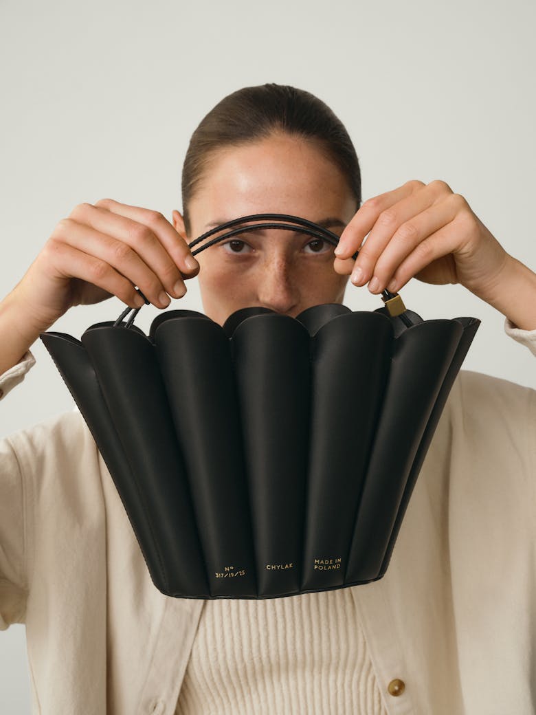 Small Shell Bag Black