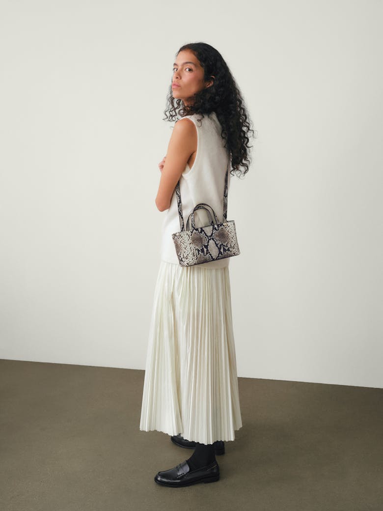 Small Tote Bag “black and white python”