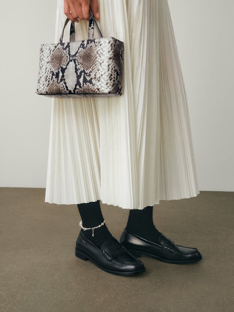 Small Tote Bag “black and white python”