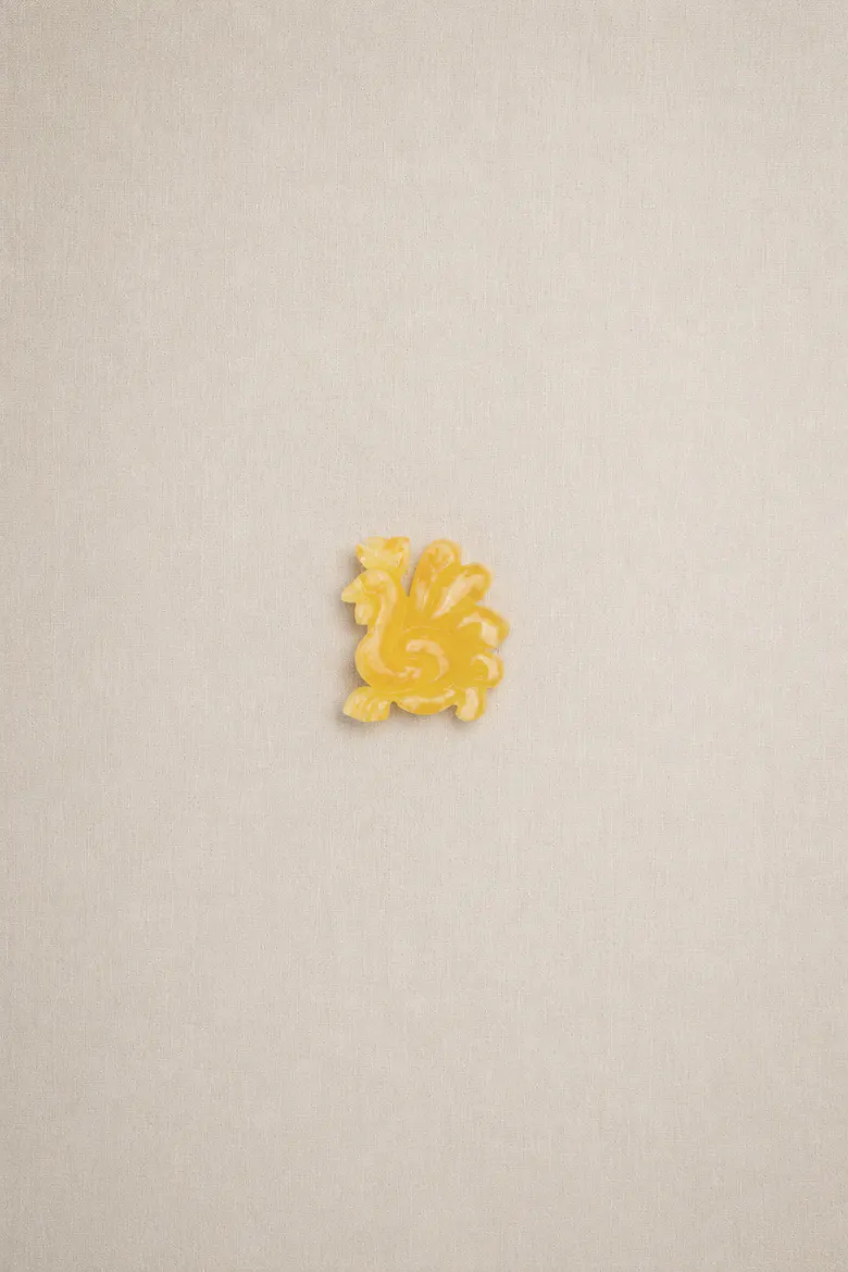 Amber “Kogut” Brooch