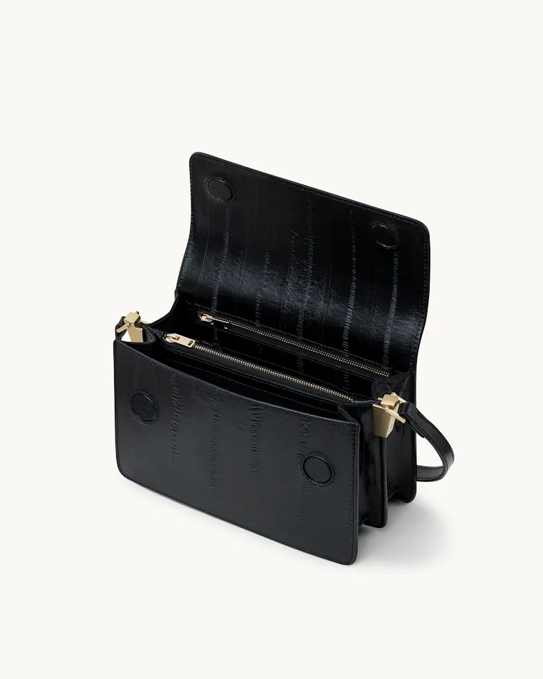 Medium Shoulder Bag “black eel”